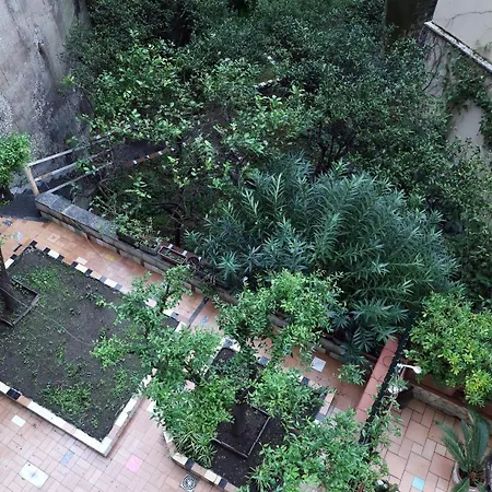 Casa Cesca Неаполь